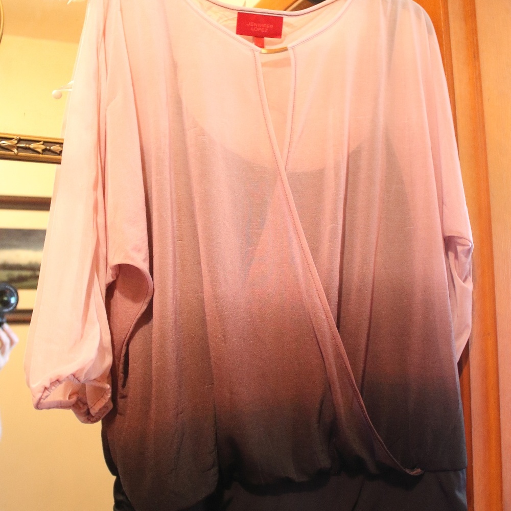 EUC JENNIFER LOPEZ 2 PIECE TOP(XL)
